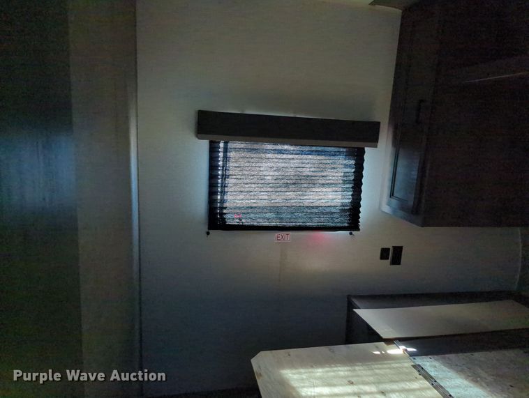 image for item OM9956 2021 Starcraft  Autumn Ridge  camper