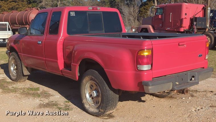image for item ZA0405 1998 Ford Ranger XLT SuperCab pickup truck