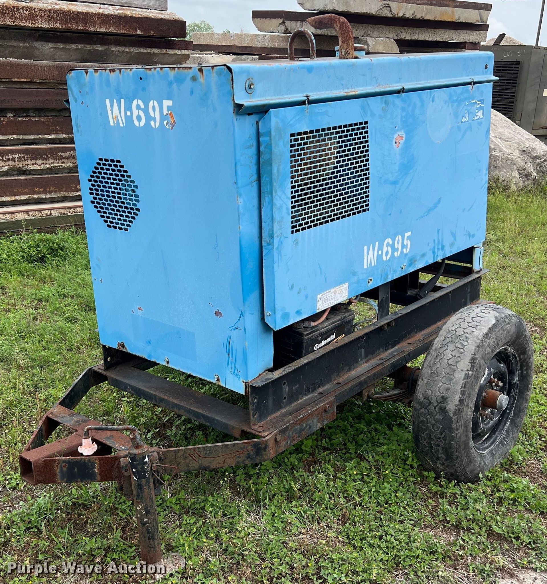 Miller Big Blue 400D welder/generator in Houston, TX Item DS2980 for