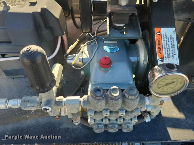 image for item DG0597 2017 Vac Star 800 DT vacuum excavator