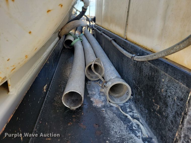 image for item DG0597 2017 Vac Star 800 DT vacuum excavator