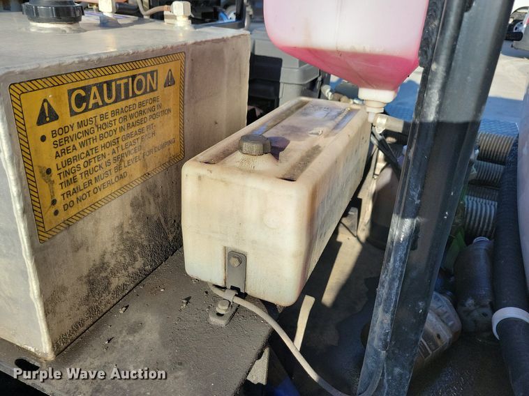 image for item DG0597 2017 Vac Star 800 DT vacuum excavator