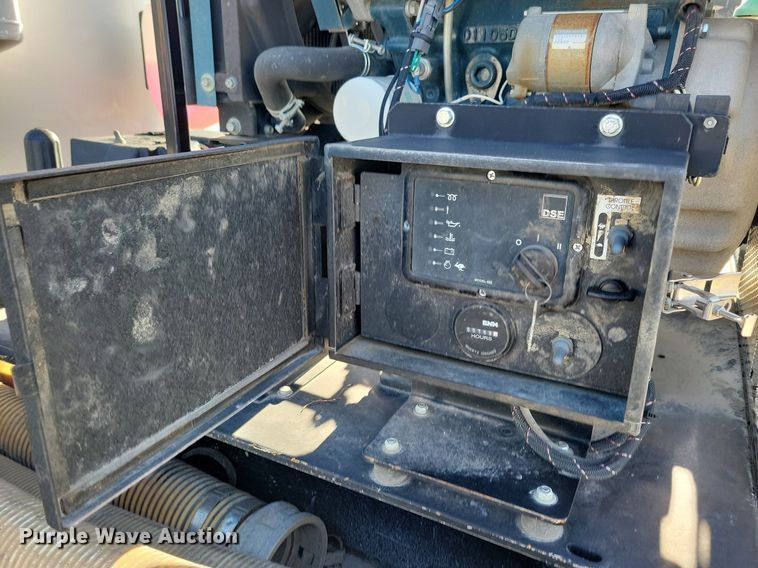 image for item DG0597 2017 Vac Star 800 DT vacuum excavator