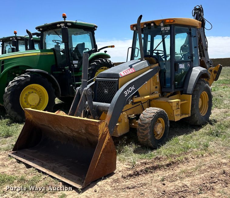 image for item DG4367 2011 John Deere 310J backhoe