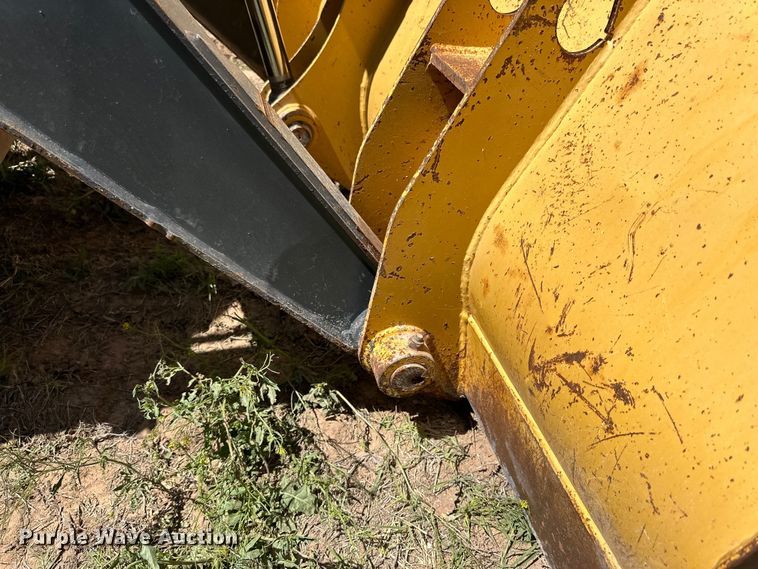 image for item DG4367 2011 John Deere 310J backhoe