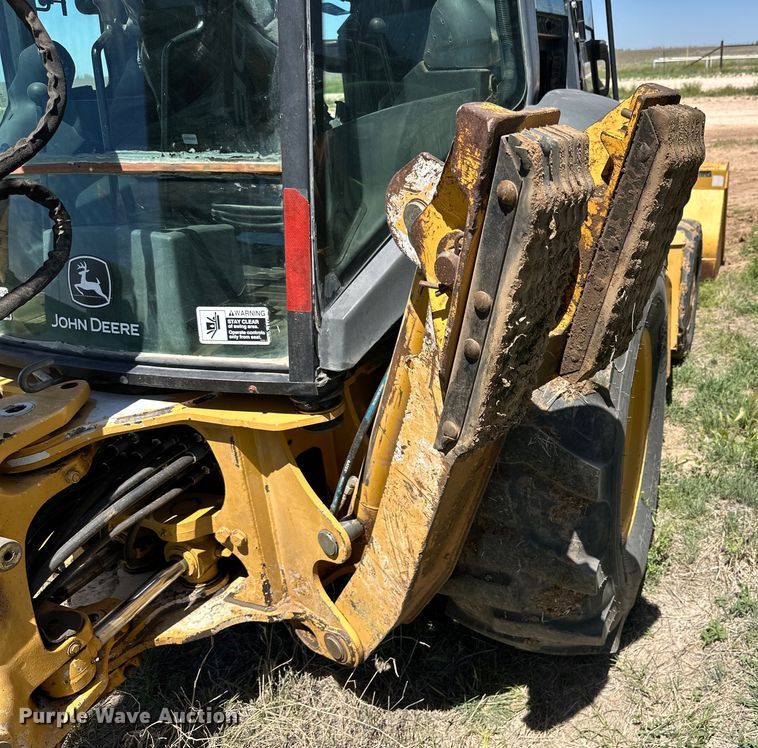 image for item DG4367 2011 John Deere 310J backhoe