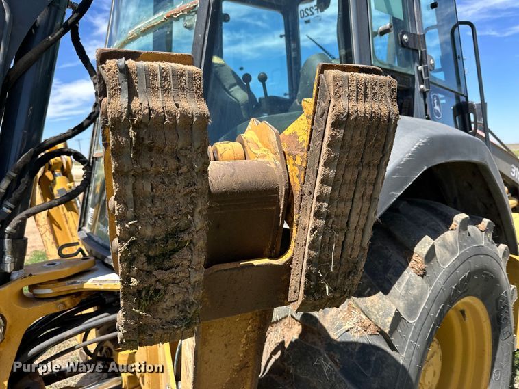 image for item DG4367 2011 John Deere 310J backhoe