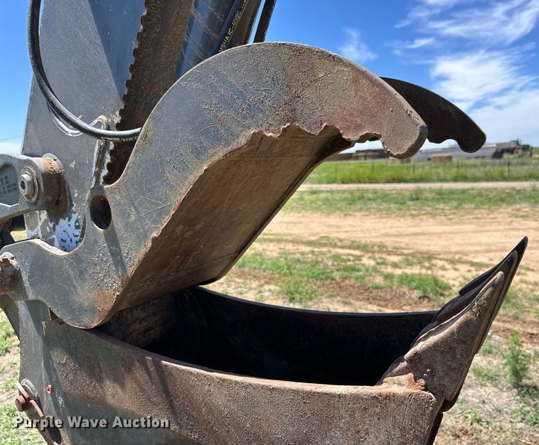 image for item DG4367 2011 John Deere 310J backhoe