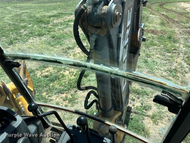 image for item DG4367 2011 John Deere 310J backhoe