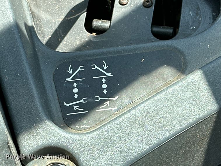 image for item DG4367 2011 John Deere 310J backhoe