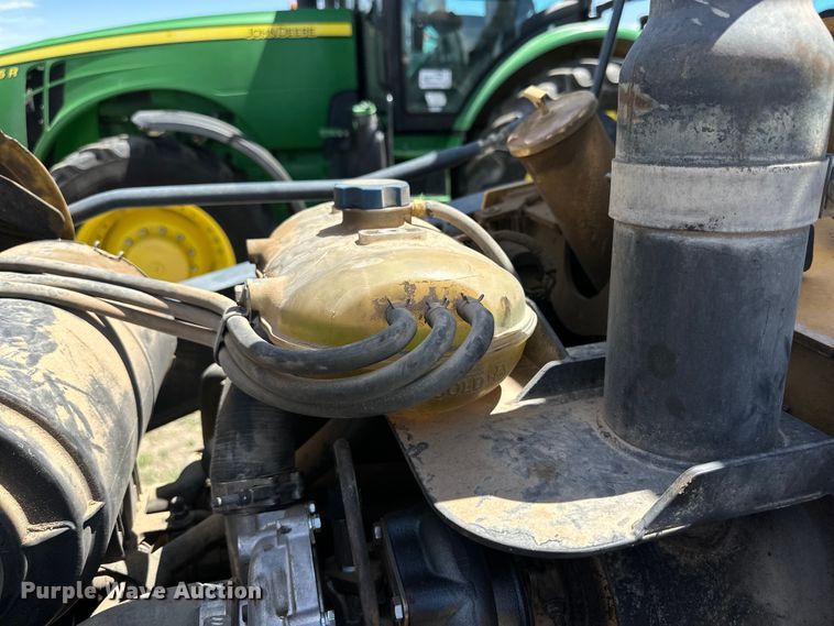 image for item DG4367 2011 John Deere 310J backhoe