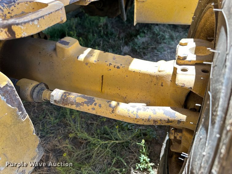 image for item DG4367 2011 John Deere 310J backhoe