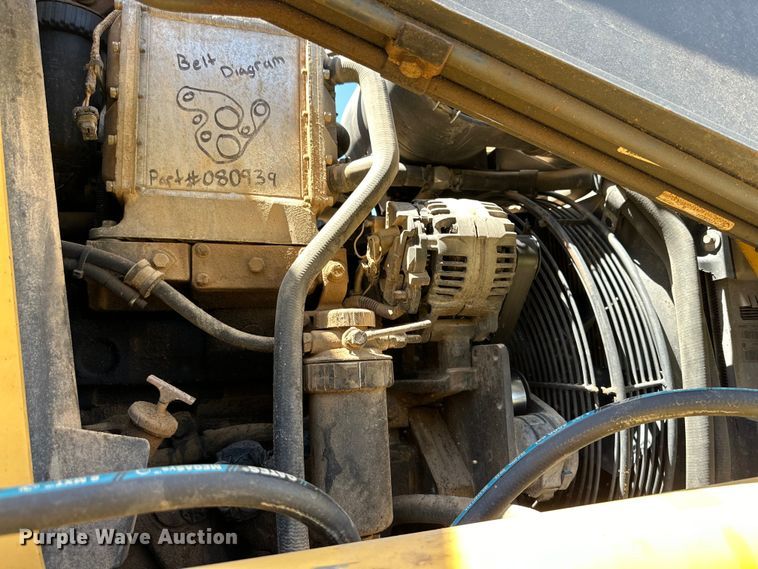 image for item DG4367 2011 John Deere 310J backhoe