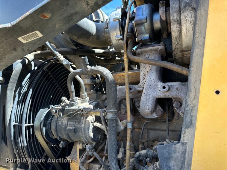 image for item DG4367 2011 John Deere 310J backhoe