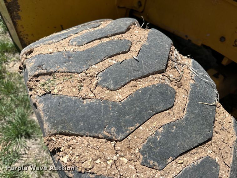 image for item DG4367 2011 John Deere 310J backhoe