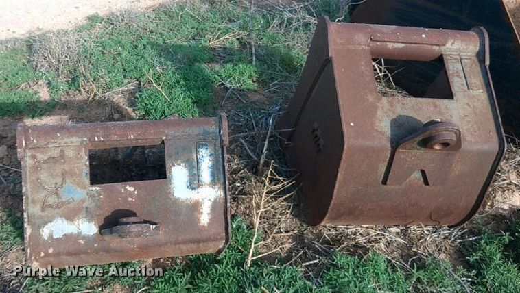 image for item DG4367 2011 John Deere 310J backhoe