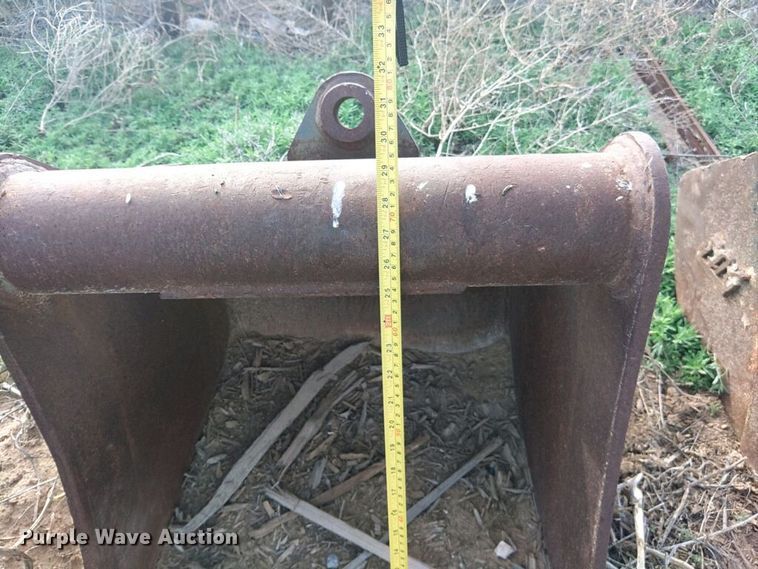 image for item DG4367 2011 John Deere 310J backhoe