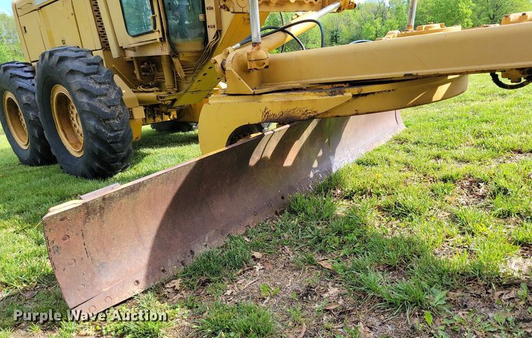 image for item DI3000 John Deere JD770-A motor grader