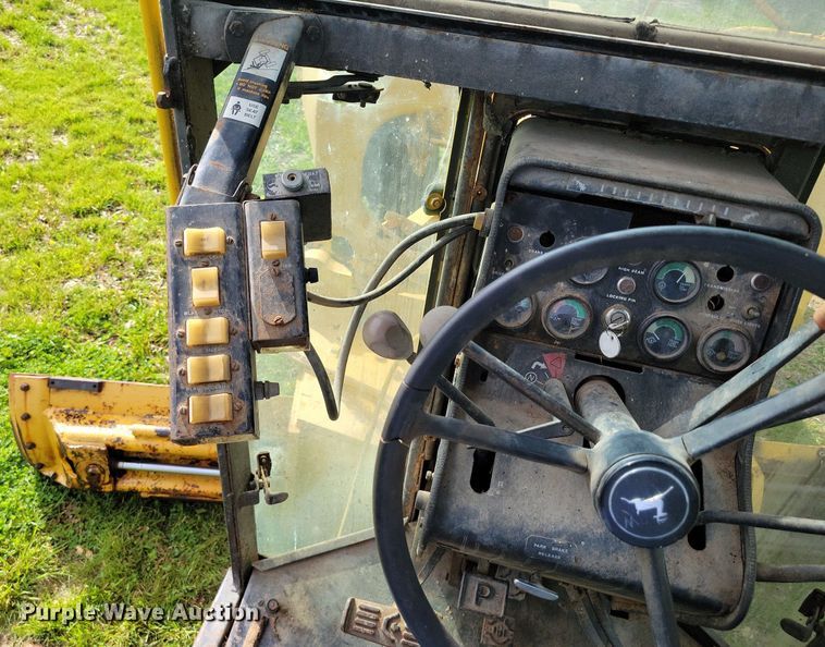 image for item DI3000 John Deere JD770-A motor grader