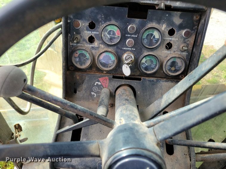 image for item DI3000 John Deere JD770-A motor grader