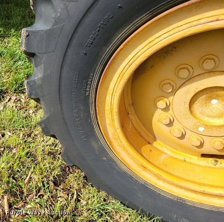 image for item DI3000 John Deere JD770-A motor grader