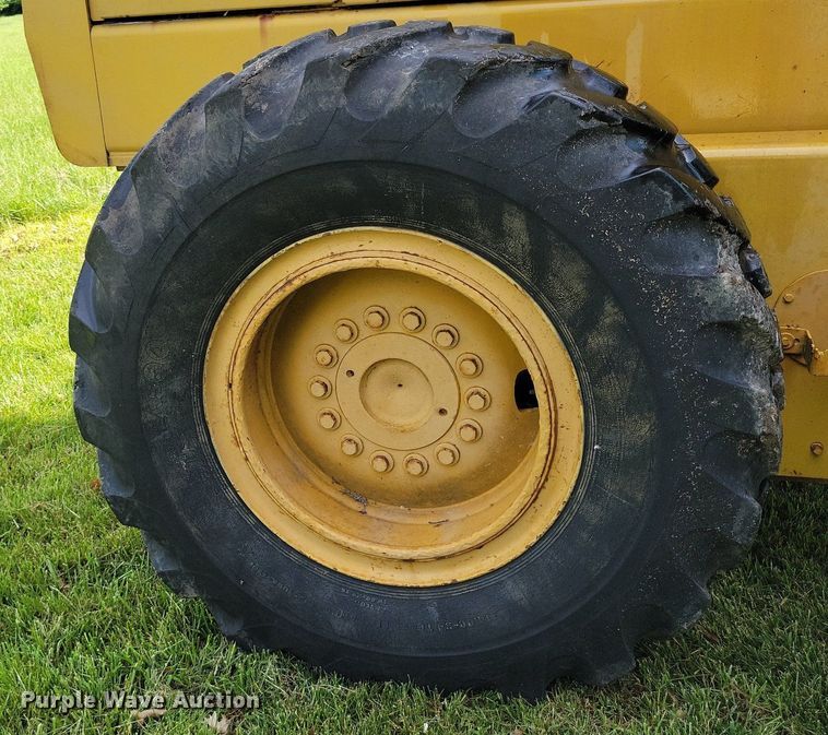 image for item DI3000 John Deere JD770-A motor grader