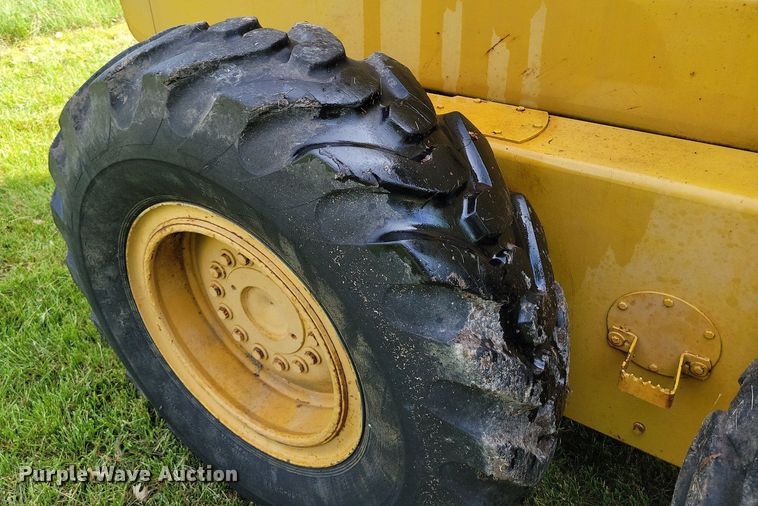 image for item DI3000 John Deere JD770-A motor grader