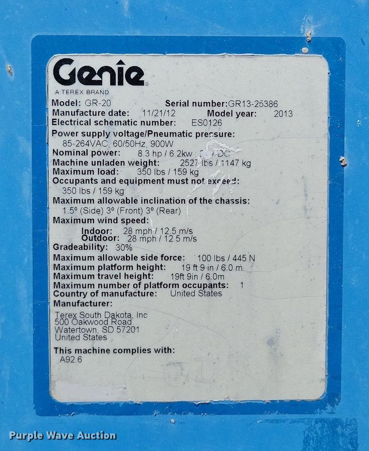 image for item DI3045 (2) Genie GR-20 vertical lifts