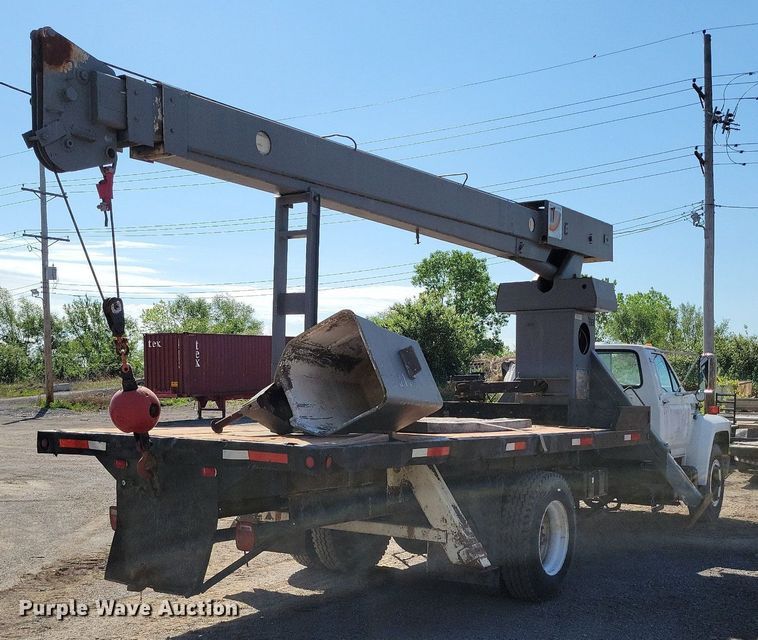 image for item DI3048 1990 Ford F800 crane truck