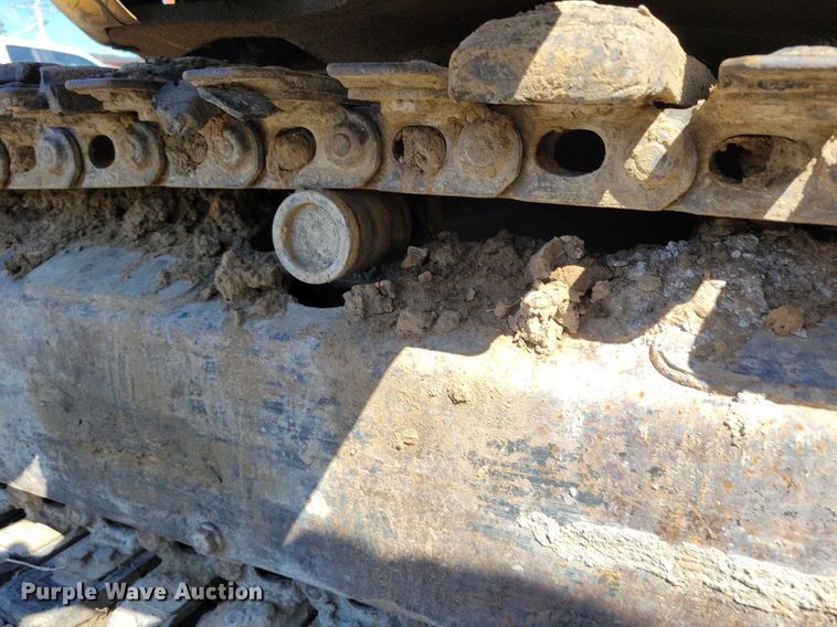 image for item DI3049 2002 Komatsu PC30MR-1 mini excavator