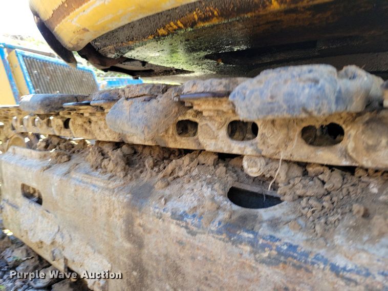 image for item DI3049 2002 Komatsu PC30MR-1 mini excavator