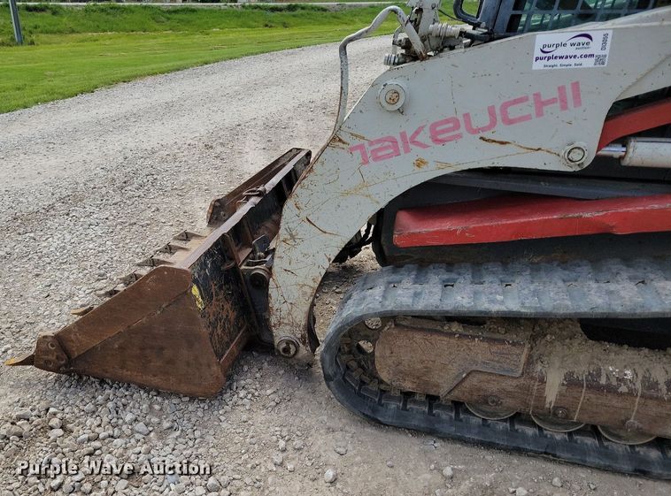 image for item DI3055 2012 Takeuchi TL250 tracked skid steer loader