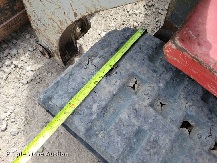 image for item DI3055 2012 Takeuchi TL250 tracked skid steer loader