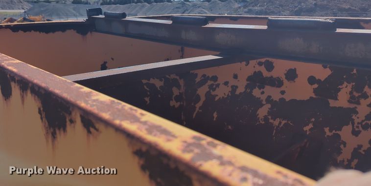 image for item DI5770 Henderson spreader