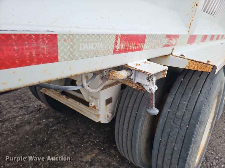 image for item DK0620 2013 Dakota 4300 BDT bottom dump trailer