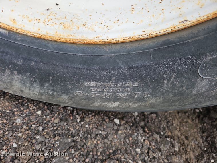 image for item DK0620 2013 Dakota 4300 BDT bottom dump trailer