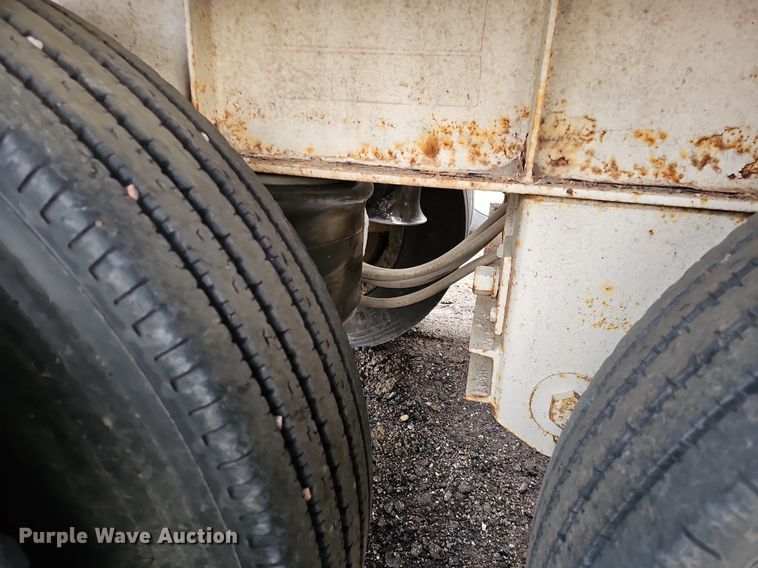 image for item DK0620 2013 Dakota 4300 BDT bottom dump trailer