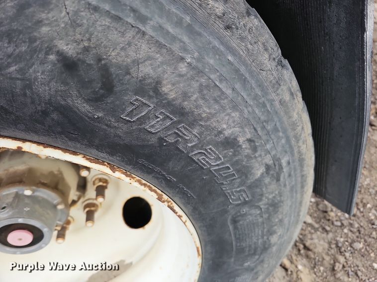 image for item DK0620 2013 Dakota 4300 BDT bottom dump trailer