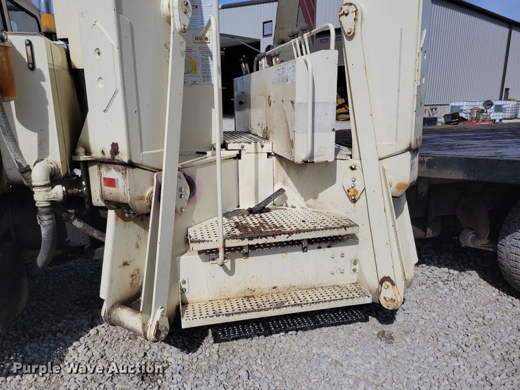 image for item DK4201 1998 Freightliner FL80 crane truck