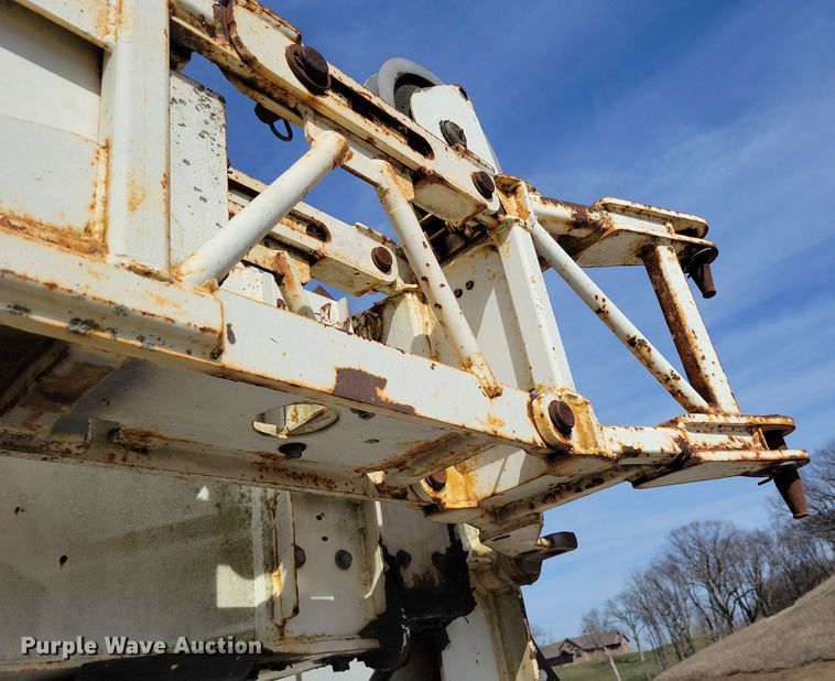 image for item DK4201 1998 Freightliner FL80 crane truck