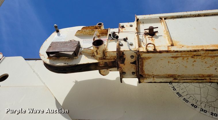 image for item DK4201 1998 Freightliner FL80 crane truck