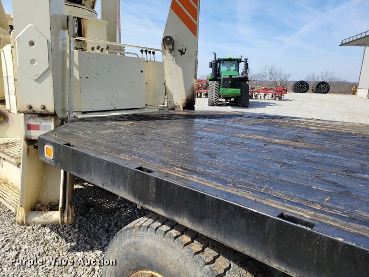 image for item DK4201 1998 Freightliner FL80 crane truck