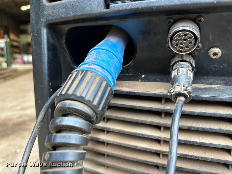 image for item DK6560 Miller Millermatic 252 welder