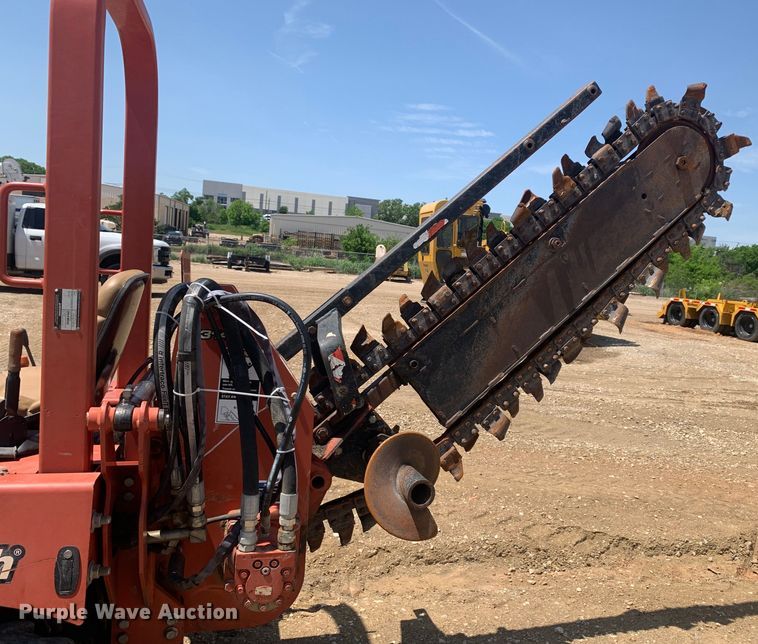 image for item DM7806 2013 Ditch Witch RT45 trencher