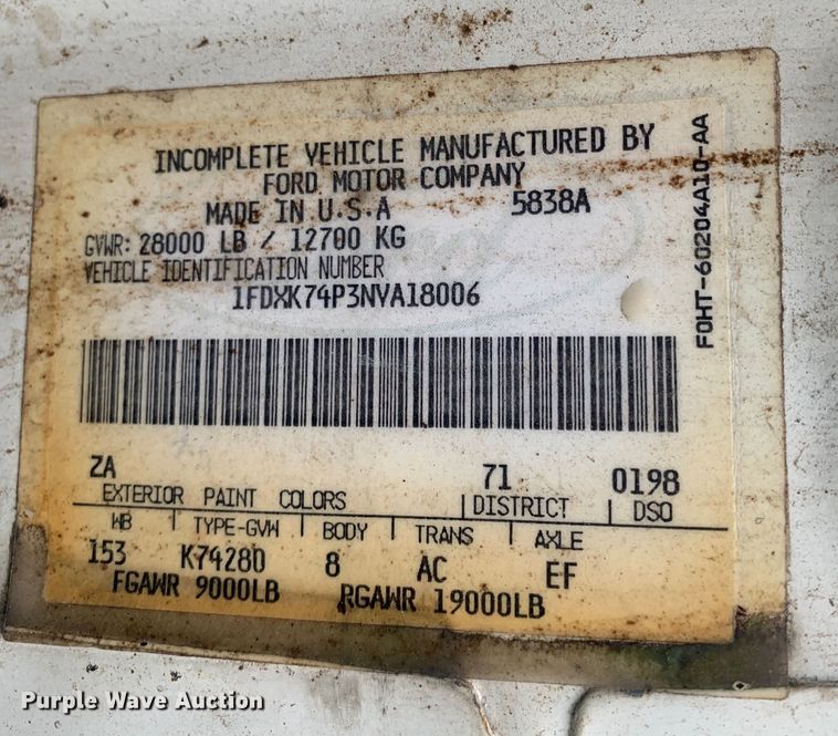 image for item DM7809 1992 Ford F700 oil distributor truck