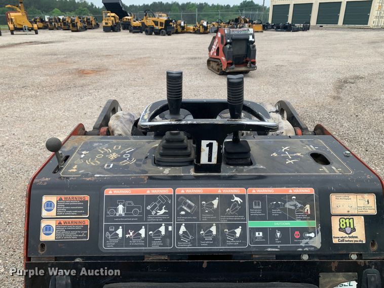 image for item DM7810 2017 Morbark 700HDX compact utility loader