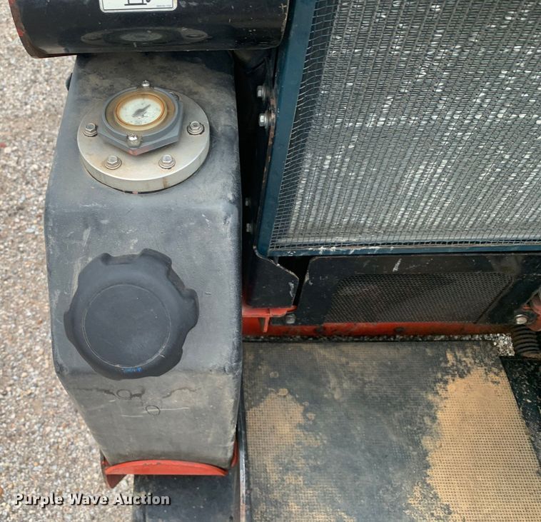 image for item DM7810 2017 Morbark 700HDX compact utility loader