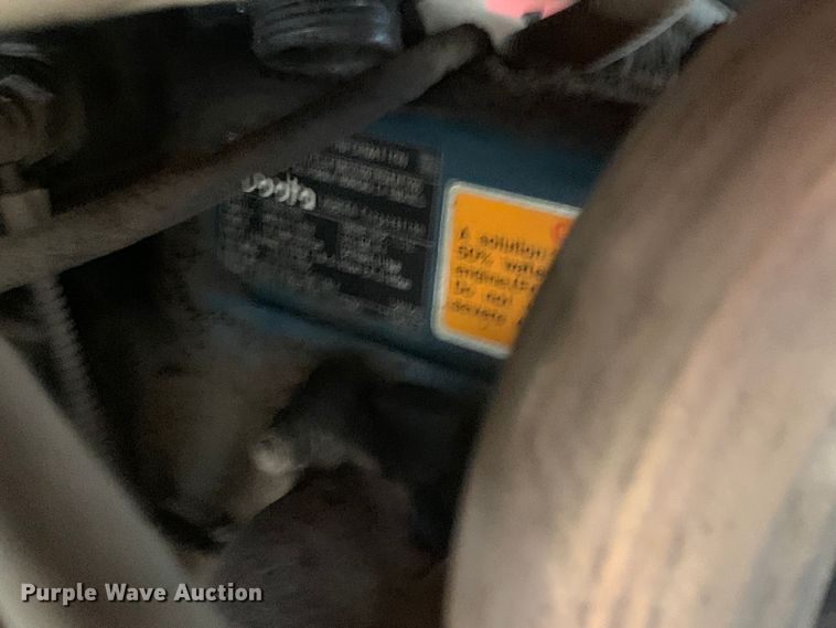 image for item DM7810 2017 Morbark 700HDX compact utility loader