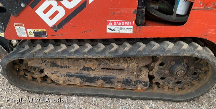 image for item DM7810 2017 Morbark 700HDX compact utility loader