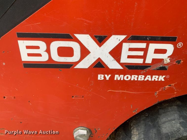 image for item DM7811 2017 Morbark 700HDX compact utility loader